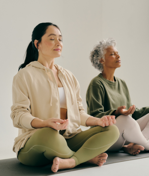 Personas haciendo mindfulness